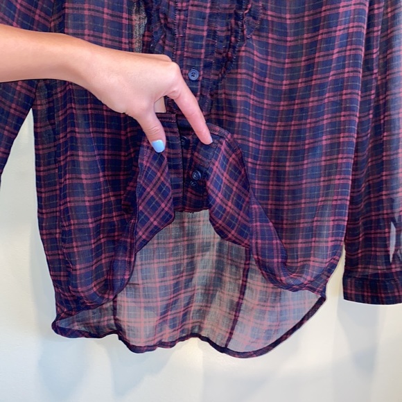 AE Sheer Long Sleeve Button Up Sz:M - Picture 3 of 6